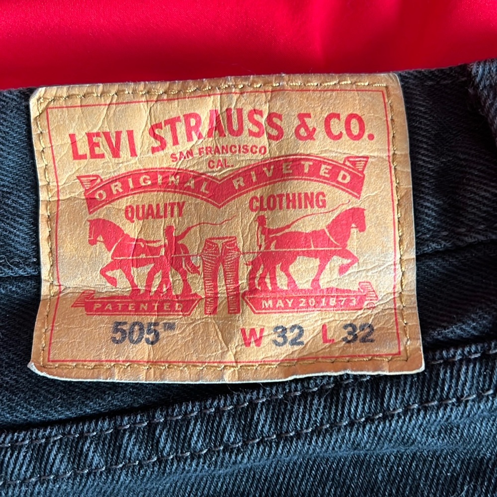 Men’s Black 505 Levi Jeans